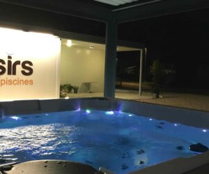 Art & Loisirs Piscine - Spa et Vue Extérieure nuit