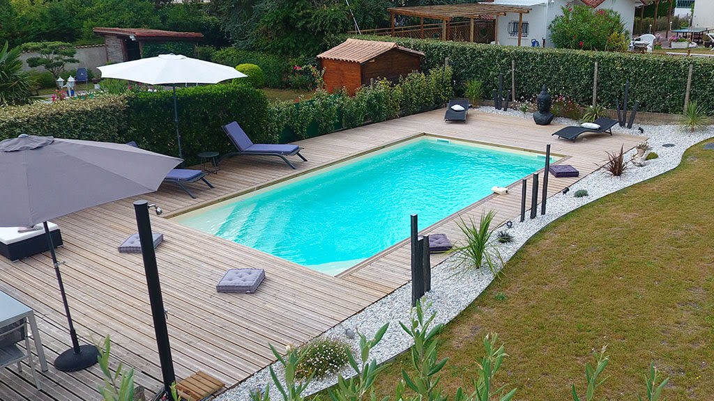 Installation d'une piscine coque conforme aux normes de sécurité, devis sur Metz et en Lorrain - Art et Loisirs Piscines