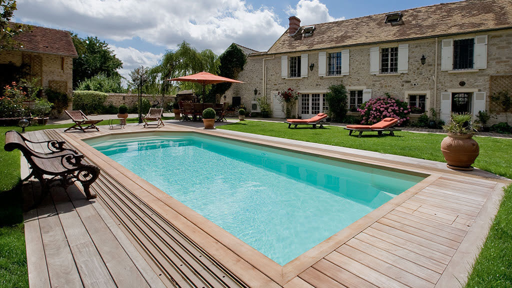 Piscine coque Lazuli Alliance Piscines fond incliné